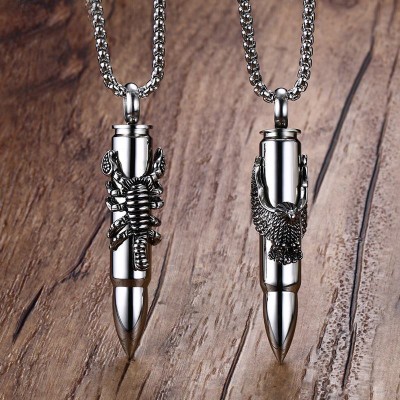 2Pcs Mens Vintage Punk Necklaces Stainless Steel Flying Eagle and Scorpion King  Bullet Pendant Necklace Men Boys Hiphop Jewelry