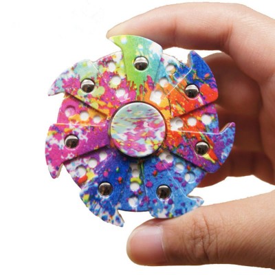 Finger Fidget Toys 2019 New Creative EDC Powerful Fidget Spinner Hand Finger Tri Spinner Camouflage Plastic Relieves Stress Fidget toy for Adults Fidget Toys for Children