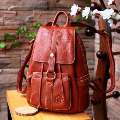 2019 New Style Leather Ms. retro College Wind Backpack