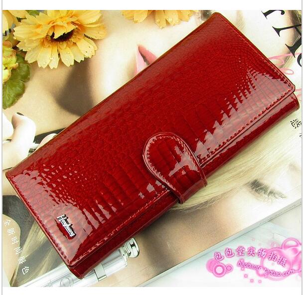 Classic Crocodile Pattern Cowhide Leather Long Design Women Wallet