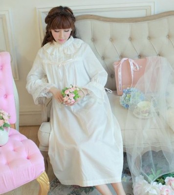 Sleepwear Princess Nightgown High Quality Long Nightdress Cotton long-sleeved nightgown Autumn Winter Bedgown Retro Design