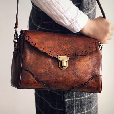 New 2019 Retro Hollow Out Flap Genuine Leather Single Shoulder Hasp Bags Vintage Womens Real Cow Natural Brand Crossbody Bag 