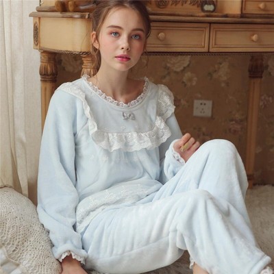 Winter Pajama Set Sleepwear Women Night Wear Home Suit Pyjama Femme Vintage Nightwear Pijama Velvet Fabric Robe Gown Set