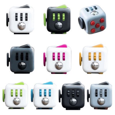 Finger Fidget Toys Mini Fidget Cube Toy Vinyl Desk Finger Toys Squeeze Fun Stress Reliever 3.3cm High Quality Antistress Cubo