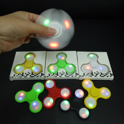 Finger Fidget Toys Shake Light Fidget Hand Spinner Colorful Lighting For Autism and ADHD Finger Spinner Anti Stress Gift Toy Fidget Toys for Children Fidget Toys for Adults
