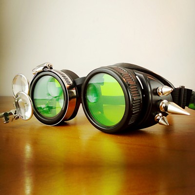 Original Green Steampunk Goggles Sunglasses Steampunk Props Cosplay Props Bar for sale Vintage