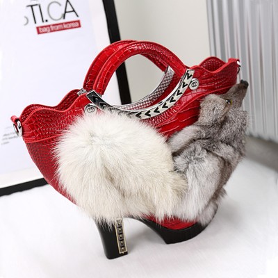 2019 New Womens Unique High Heel Shoes Design Luxury Rhinestone Handbag Handmade Beaded Bag Cross Body Fox Fur Geometric Bags