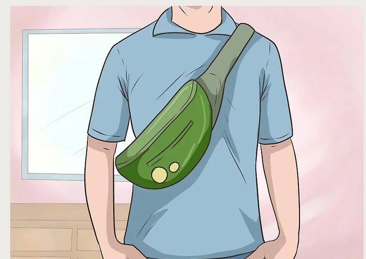 how-to-wear-a-fanny-pack-02.jpg