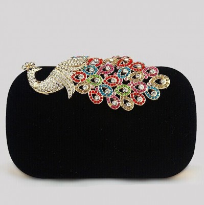 Sexy Bags 2019 New Sexy Snake Finger Ring design women lady's Luxury Noble Rhinestone with Shoulder chains Night Clutch evening bags